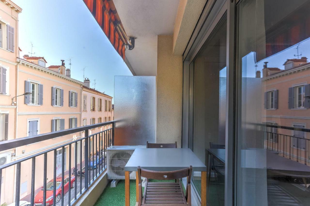 Studio Cosy Merle Cannes Bagian luar foto